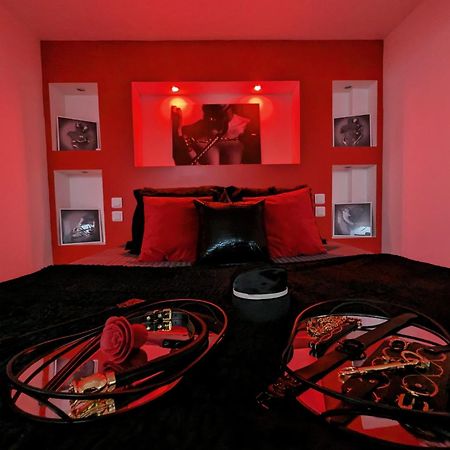 Dark Room Perpignan Aux 50 Nuances Jacuzzi Prive Villeneuve-de-la-Raho Esterno foto